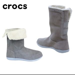 NWT CROCS Adela Foldover Fuzz Snow Booties - Smoke Gray Size 6
